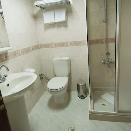 Hotel Saban Acikgoz 2*