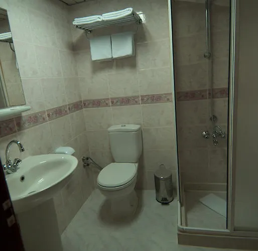 Hotel Saban Acikgoz 2*